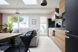 
                                                                                        Colocation
                                                                                         Colocation 7 chambres