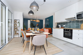 
                                                                                        Colocation
                                                                                         Colocation 7 chambres