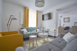 
                                                                                        Colocation
                                                                                         Colocation 8 chambres