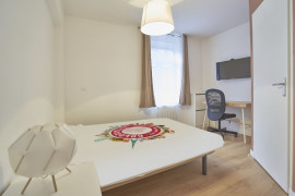 
                                                                                        Colocation
                                                                                         Colocation 8 chambres