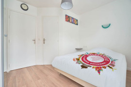 
                                                                                        Colocation
                                                                                         Colocation 8 chambres