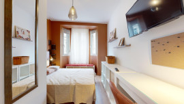 
                                                                                        Colocation
                                                                                         Colocation 8 chambres