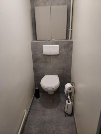 
                                                                                        Colocation
                                                                                         Colocation 81m² pour 3 personnes refaite à neuf