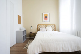 
                                                                                        Colocation
                                                                                         Colocation 9 chambres