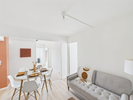 
                                                                                        Colocation
                                                                                         Colocation à 5 min du métro Chartreux (M1)