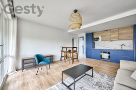 
                                                                                        Colocation
                                                                                         Colocation – Appartement 100 m² avec balcon