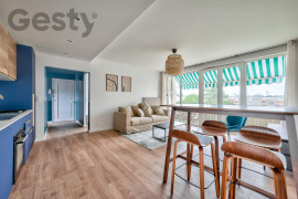 
                                                                                        Colocation
                                                                                         Colocation – Appartement 100 m² avec balcon