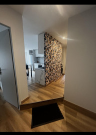 
                                                                                        Location
                                                                                         Colocation calme et bien équipée