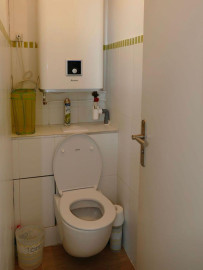 
                                                                                        Colocation
                                                                                         Colocation calme et propre