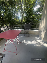 
                                                                                        Colocation
                                                                                         Colocation Chateaubriand