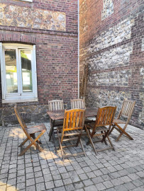 
                                                                                        Colocation
                                                                                         Colocation dans maison de maître avec jardin