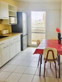 
                                                                                        Location
                                                                                         Colocation dans un grand appartement lumineux