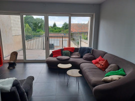 
                                                                                        Colocation
                                                                                         Colocation dans un secteur calme proche de Lille