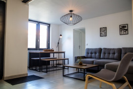 
                                                                                        Location
                                                                                         Colocation dans une jolie grande maison rénovée