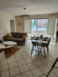 
                                                                                        Colocation
                                                                                         Colocation de Standing