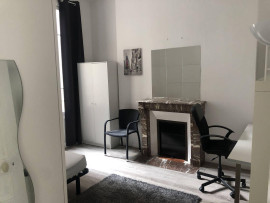 
                                                                                        Colocation
                                                                                         Colocation fille place d Erlon