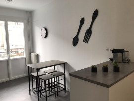 
                                                                                        Location
                                                                                         Colocation hyper centre Saint-Etienne