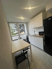 
                                                                                        Colocation
                                                                                         COLOCATION LUMINEUSE PRES DE CERGY PREFECTURE