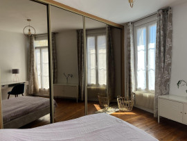 
                                                                                        Colocation
                                                                                         Colocation - maison de ville avec cour privative