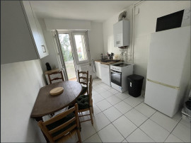 
                                                                                        Colocation
                                                                                         Colocation meublée 4 chambres, refait à neuf