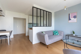 
                                                                                        Colocation
                                                                                         Colocation meublée agréable et tout confort