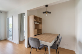 
                                                                                        Colocation
                                                                                         Colocation meublée agréable et tout confort