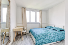 
                                                                                        Colocation
                                                                                         Colocation meublée de 3 chambres