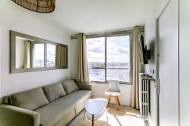 
                                                                                        Colocation
                                                                                         Colocation meublée - Quatre Routes