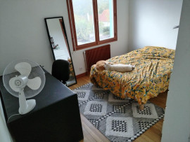
                                                                                        Colocation
                                                                                         Colocation pour deux étudiants dans grande maison
