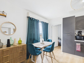 Colocation
                                                                                Colocation proche de l'Hôpital Bel Air