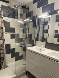 
                                                                                        Colocation
                                                                                         Colocation Rennes joli appartement 72m2 rénové