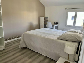 
                                                                                        Colocation
                                                                                         COLOCATION RÉNOVÉE CHAMBRE MEUBLÉE LYON 7/ St Fons