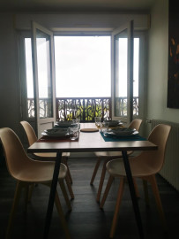 
                                                                                        Colocation
                                                                                         Colocation stylée – Chambres dispo (+ coup pouce)