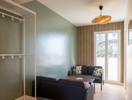 
                                                                                        Location
                                                                                         Colocation Talence