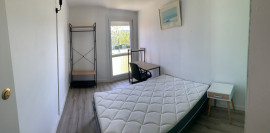 
                                                                                        Location
                                                                                         Colocation trio (loyer tout inclus)