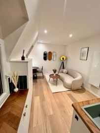 Location
Confortable appartement lumineux près de Montmartre (loyer tout inclus)