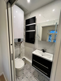 Location
Confortable appartement lumineux près de Montmartre (loyer tout inclus)