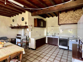 
                                                                                        Vente
                                                                                         Corps de ferme avec dépendances | Madiran | 65