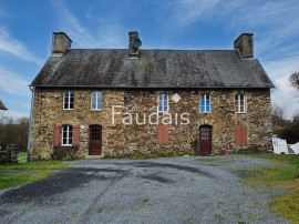 
                                                                                        Vente
                                                                                         CORPS DE FERME AVEC DEUX LOGEMENTS A BAUDRE