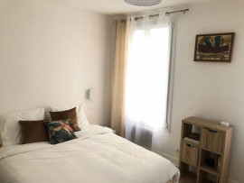 
                                                                                        Location
                                                                                         Cosy 2 pièces dans le 9ème (loyer tout inclus)