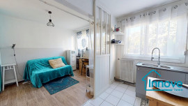 
                                                                                        Vente
                                                                                         CÔTE PAVEE - Calme et commodités pour ce T1bis de 33 m²