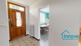 
                                                                                        Vente
                                                                                         CÔTE PAVEE/LA TERRASSE - Petite maison avec fort potentiel