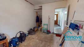 
                                                                                        Vente
                                                                                         CÔTE PAVEE/LA TERRASSE - Petite maison avec fort potentiel