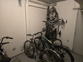 
                                                                                        Vente
                                                                                         Coup de cœur – 3 pièces avec balcon à deux pa