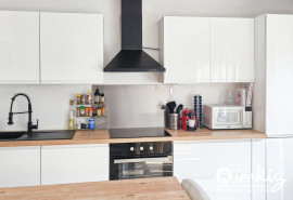 Vente
"Coup de coeur", appartement T3 rénové, 63m2.