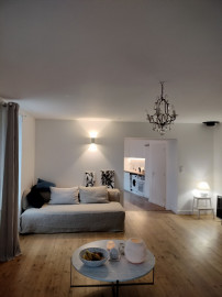 Location
Coup de coeur belle maison de pêcheur contemporaine au pied de la mer dans le beau village authentique de Lesconil (loyer tout inclus)