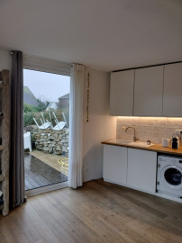 Location
Coup de coeur belle maison de pêcheur contemporaine au pied de la mer dans le beau village authentique de Lesconil (loyer tout inclus)