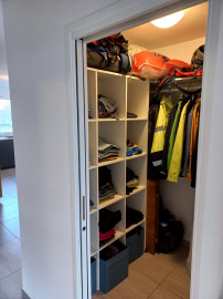 
                                                                                        Location
                                                                                         Coup de cœur : T3 Meublé - Rénovation récente, très lumineux et au calme. Place de parking privée