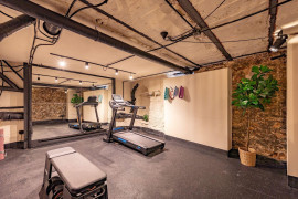 
                                                                                        Location
                                                                                         Couple Room in a Premium Coliving House Paris 20th