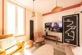 
                                                                                        Location
                                                                                         Couple Room in a Premium Coliving House Paris 20th